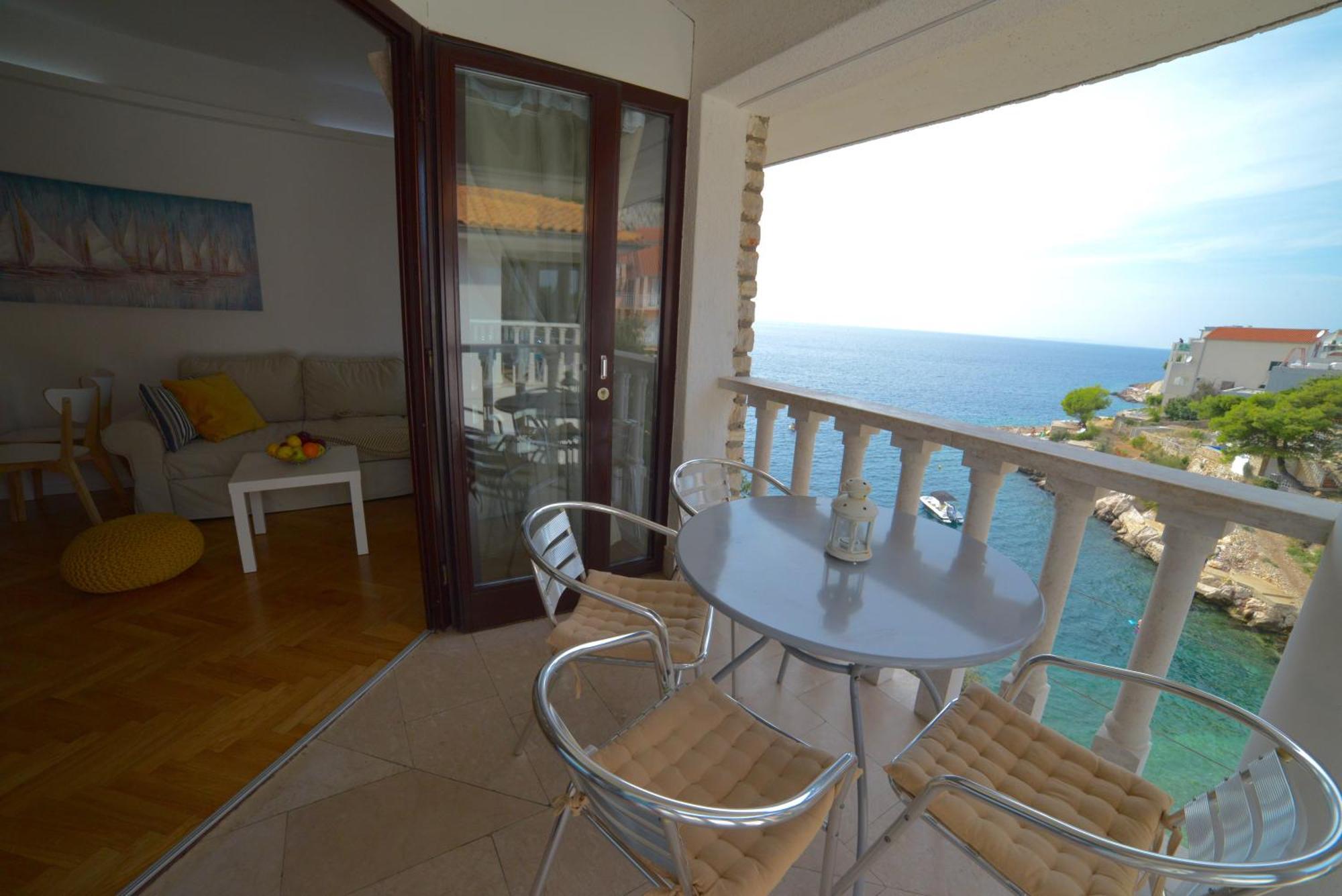 Oasis Premium Twin Apartment *